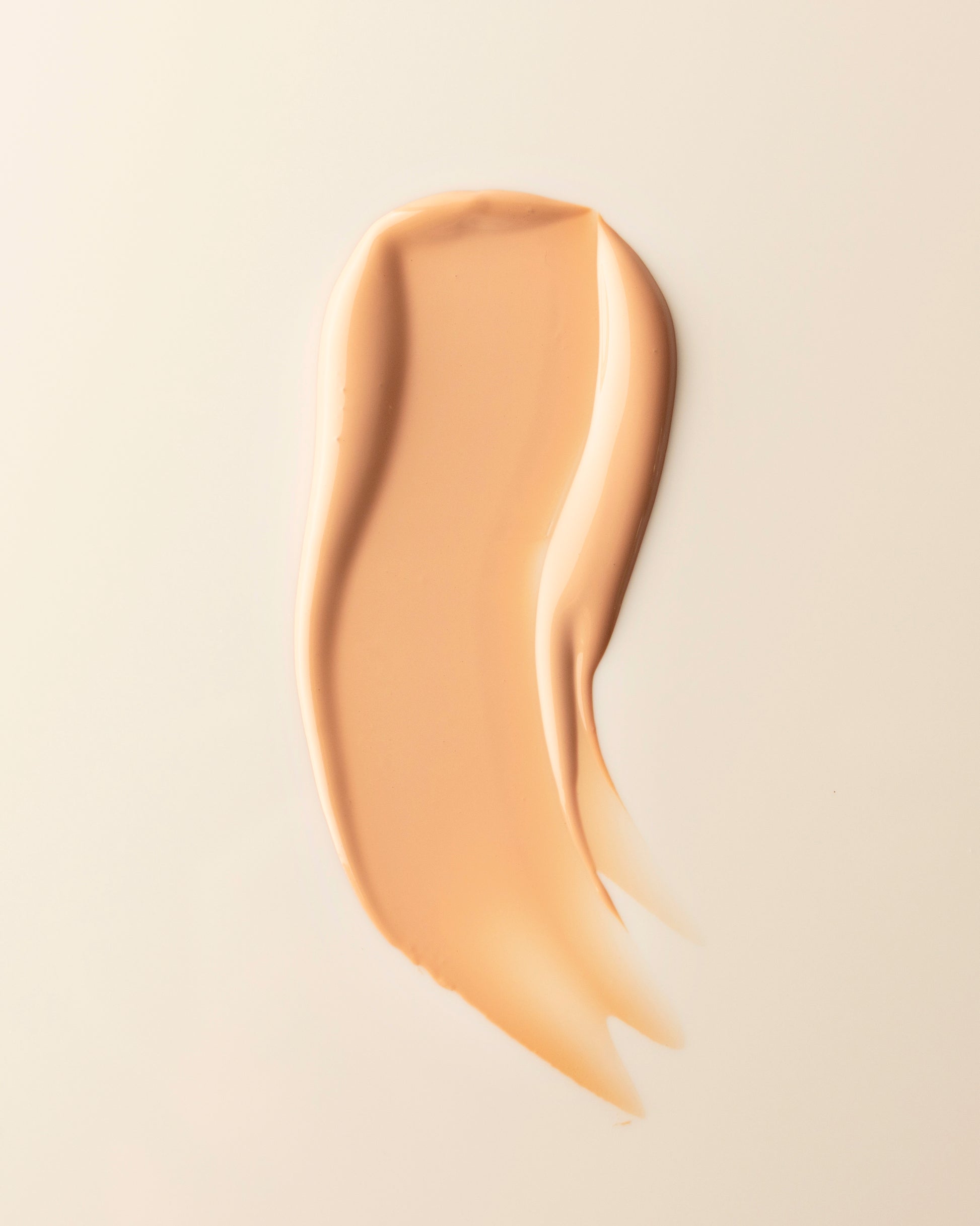 Luxe Shine Gloss — Chantilly